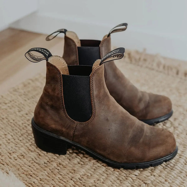 Blundstone BOOTS Blundstone Womens Elastic Sided Heel Boot - Antique Brown
