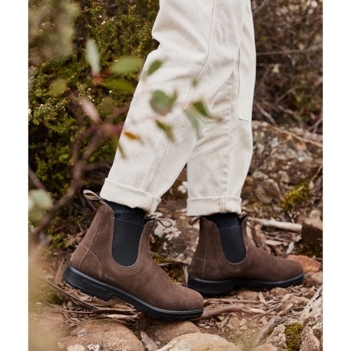 Blundstone Blundstone boots #2410 Blundstone Chelsea Boot - Brown Suede