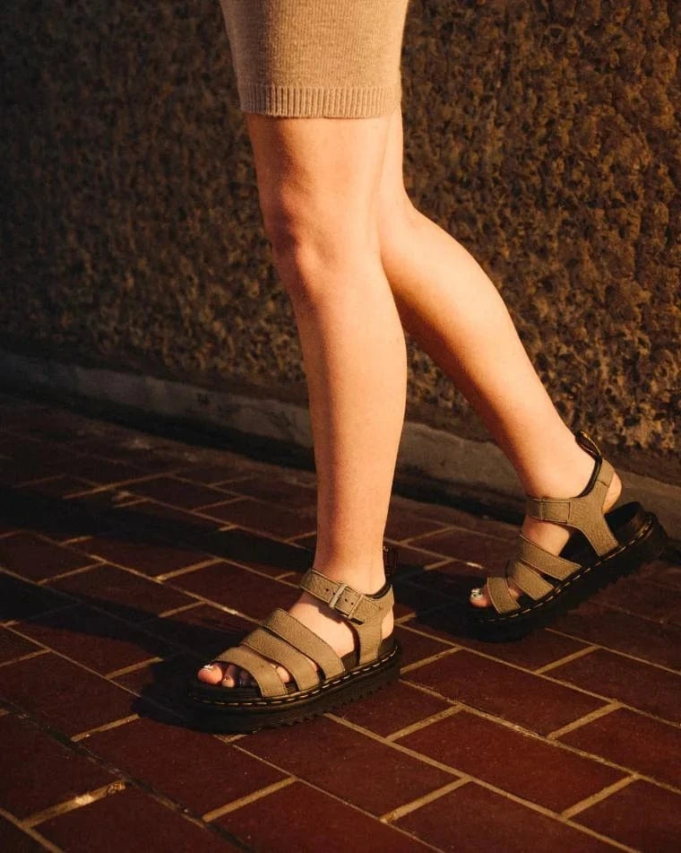 Dr Martens sandals Blaire Tumbled Nubuck Savannah Tan