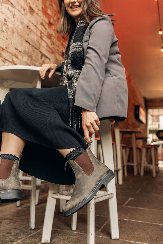 Blundstone BOOTS Blundstone #1306 Dress Chelsea Boots - Rustic Brown