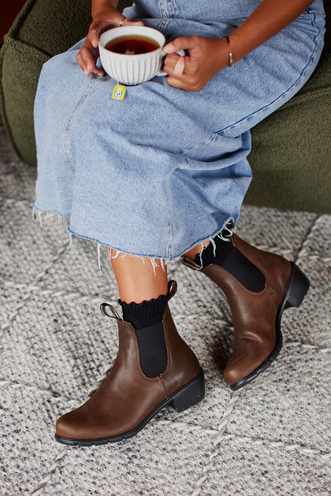 Blundstone BOOTS Blundstone #1673 Womens Series Heeled Boots - Antique Brown