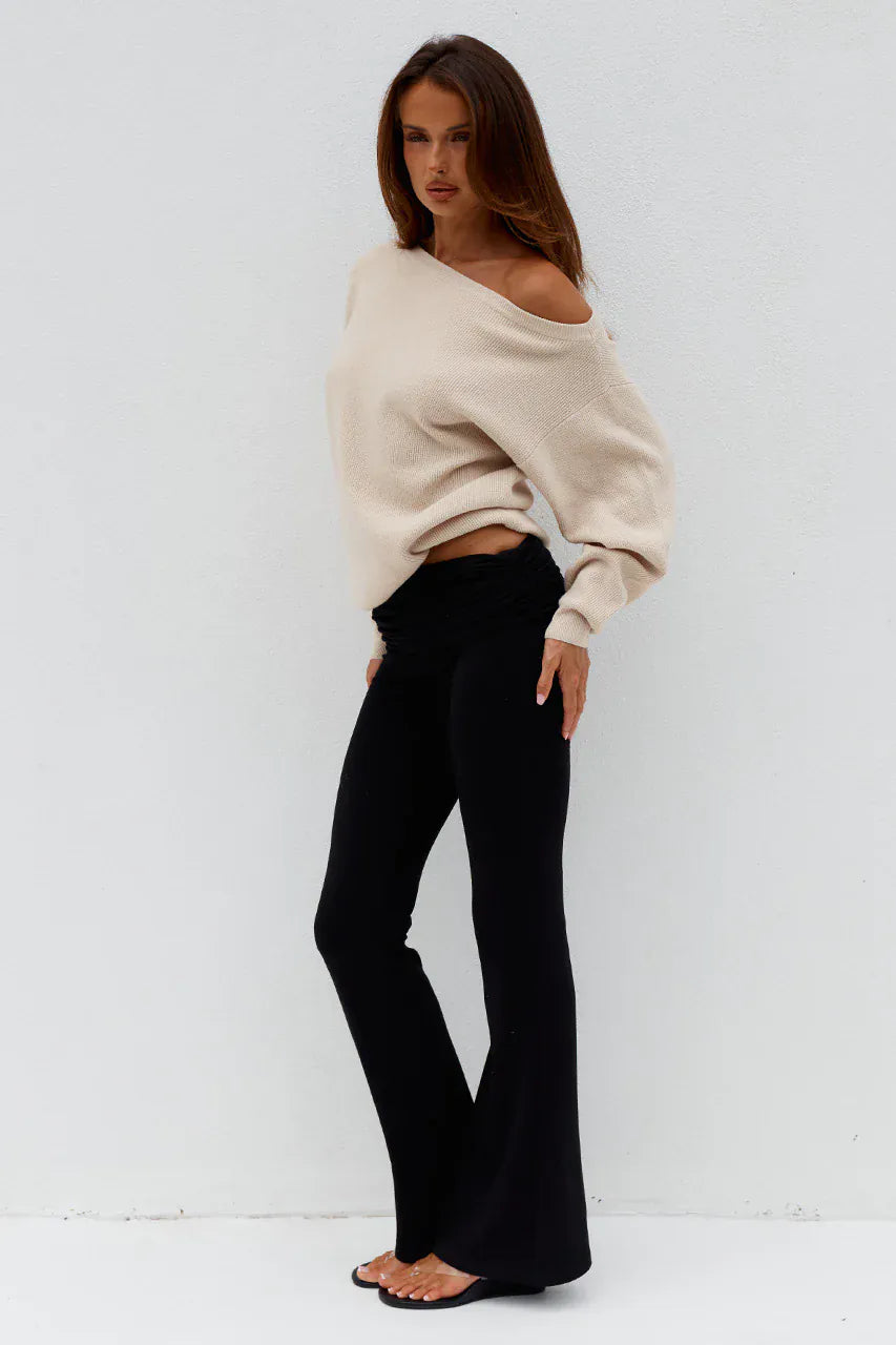 Runaway The Label activewear DIONNE OFF SHOULDER KNIT SWEATER - BISCUIT