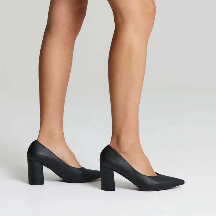 VERALI SHOES block heels Elliot Black Heel Pumps - Black