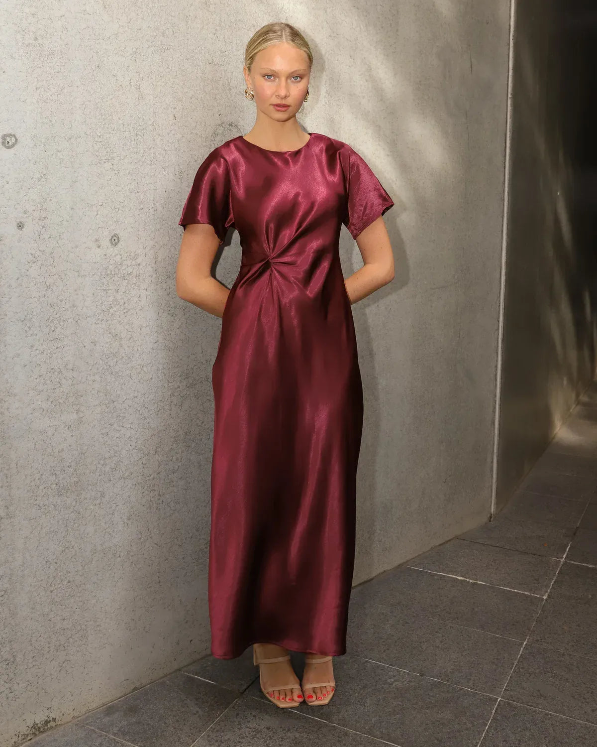 White Closet midi dress Gala Satin Midi - Wine