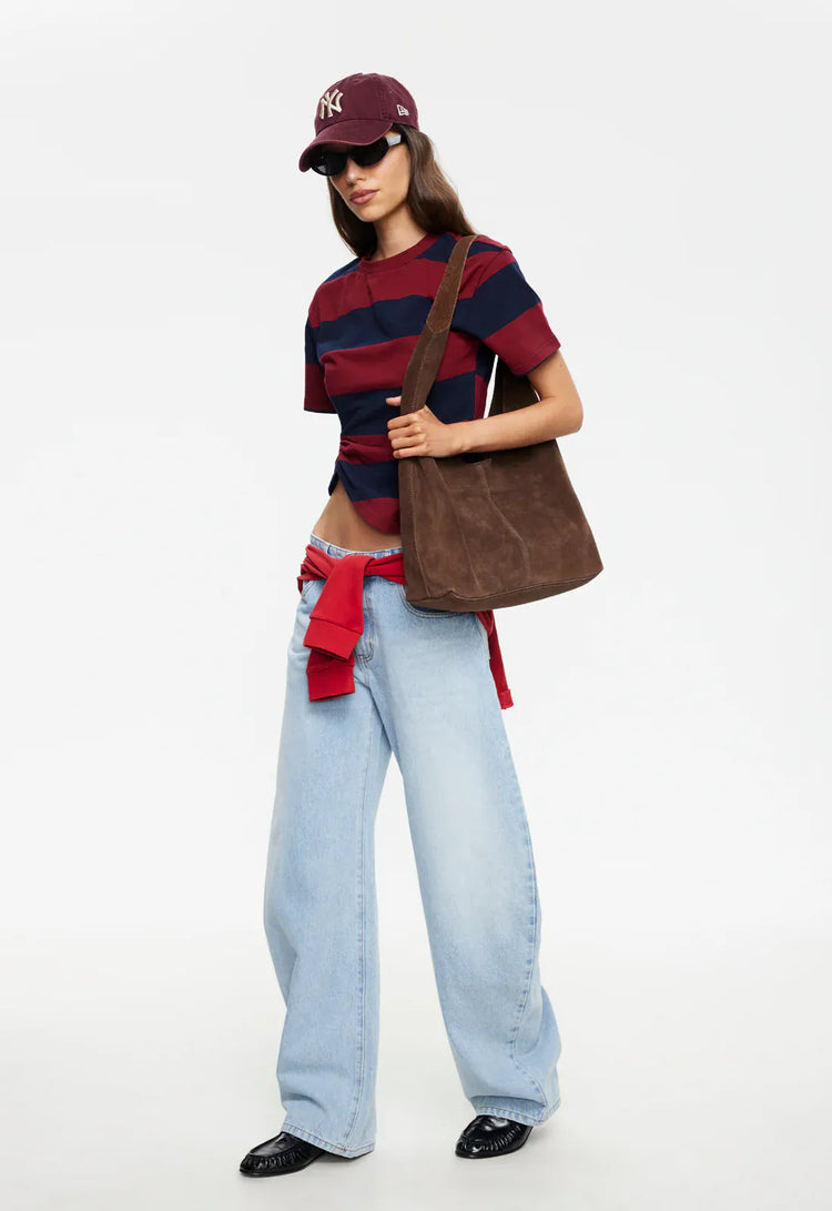 Lioness tee In Transit Tee - Burgundy Stripe