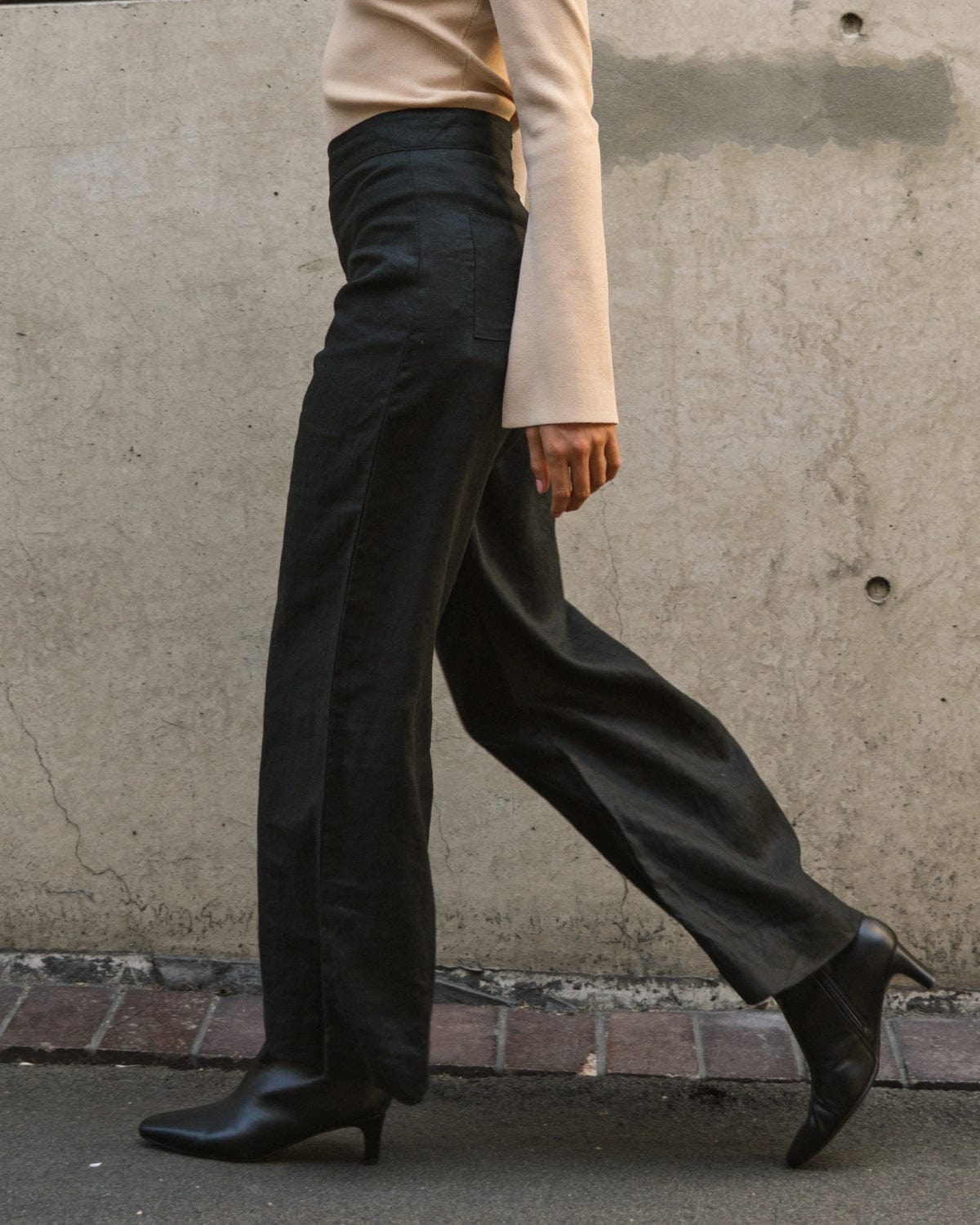 White Closet linen wide leg pants Kara Linen Pants - Blk