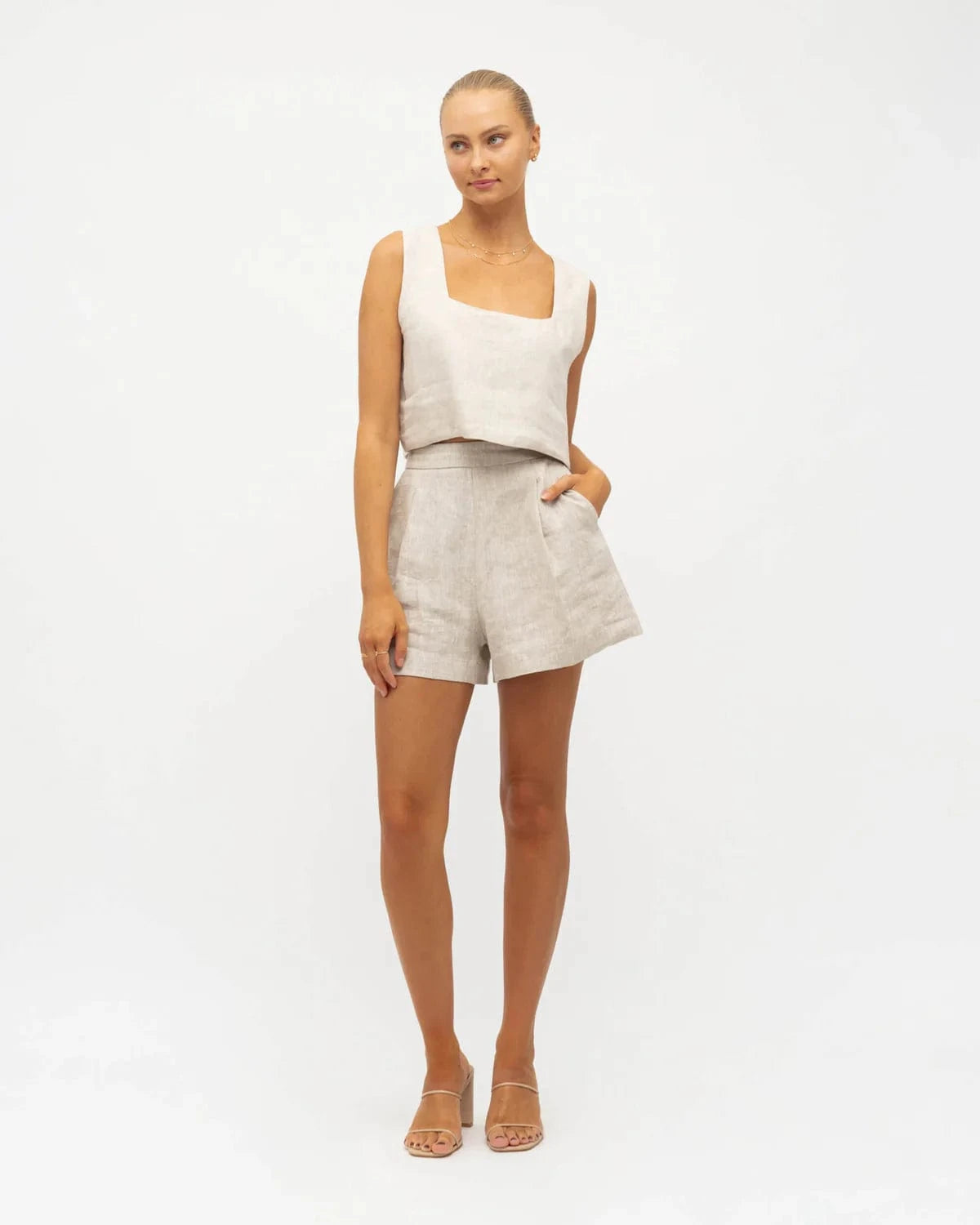 White Closet Shorts Kara Linen Shorts - Oatmeal