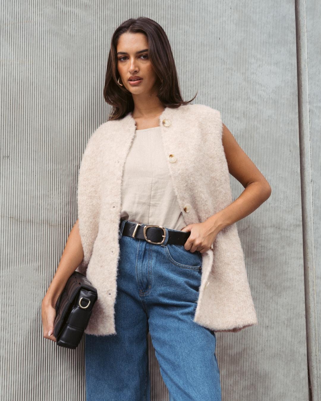 White Closet KNITWEAR Knit Vest - Oatmeal