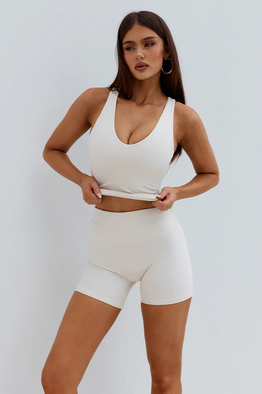 Runaway The Label activewear LOU CONTOUR SHORTS - BISCUIT