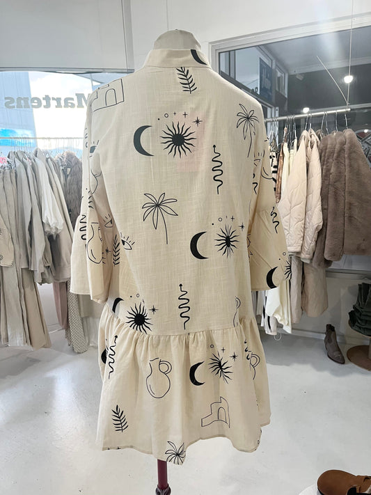 Pipi’s Boutique  Moon & Stars Linen Dress