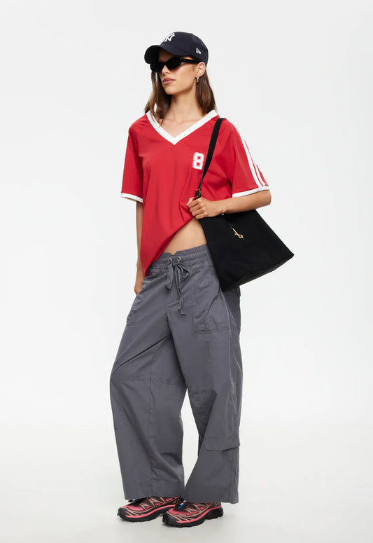 Lioness tee Spectate Top - Crimson