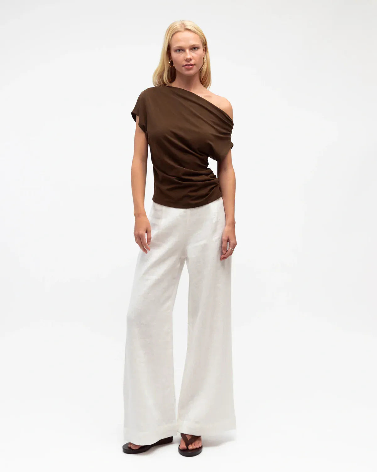 White Closet Shirts & Tops Terra Tee - Choc