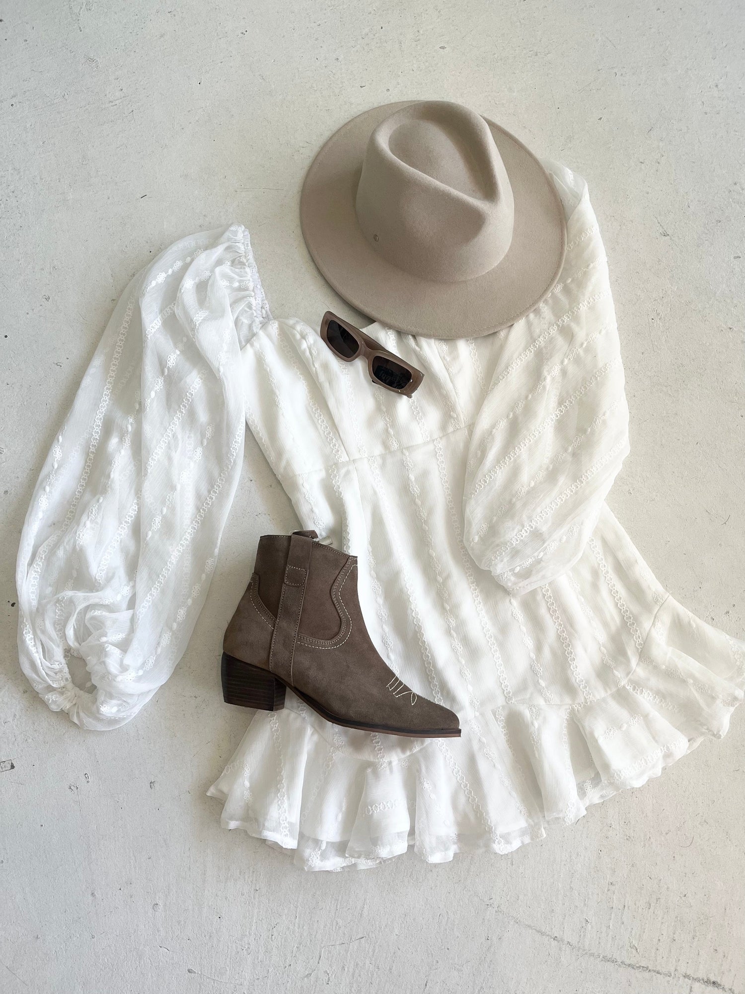 Human Shoes ankle boots Dee Ankle Boots - Sand Suede