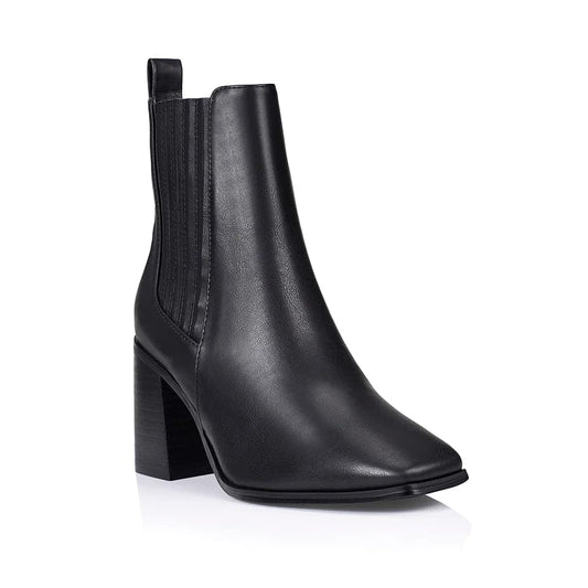 VERALI SHOES ankle boots Limber Chelsea Ankle Boots - Black Softee